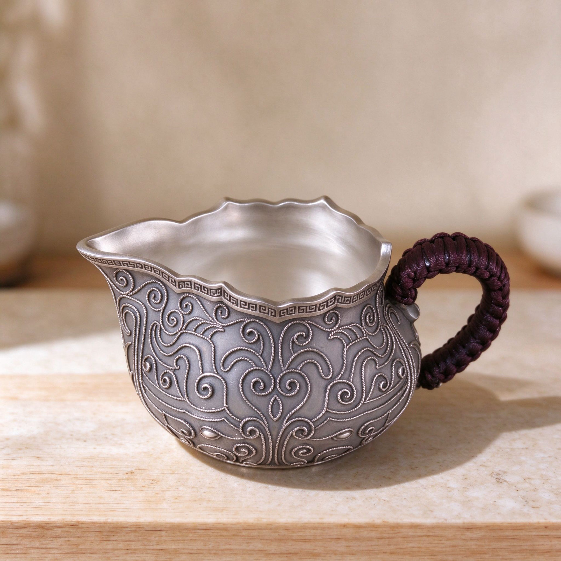 「卷草银韵」花丝手作银壶茶具套组